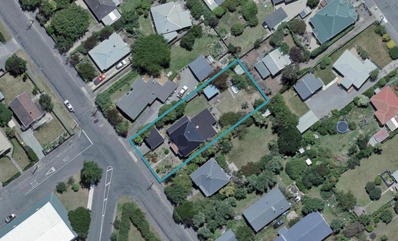 33 Strasbourge Street, Martinborough - Carousel 1