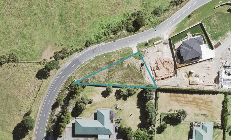 12 Christian Road, Swanson, Auckland - Carousel 1