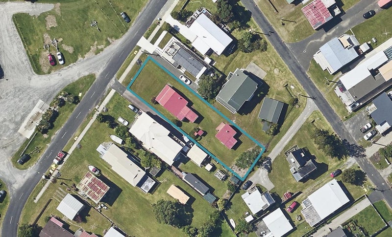 25 Pio Road, Bowentown, Waihi Beach - Carousel 1