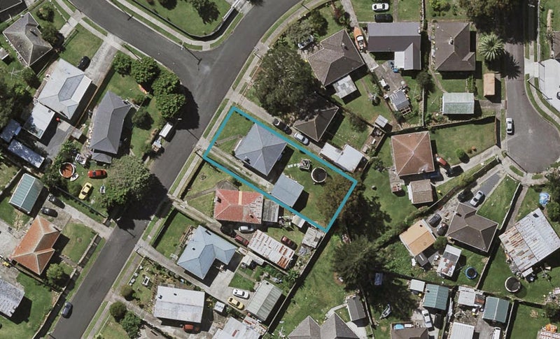 38 Tyrone Street, Otara, Auckland - Carousel 1