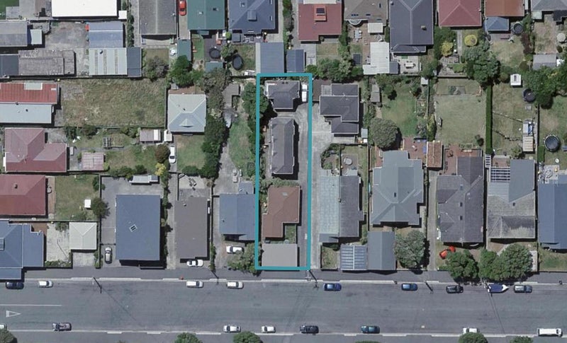 1/15 Apu Crescent, Lyall Bay, Wellington - Carousel 1