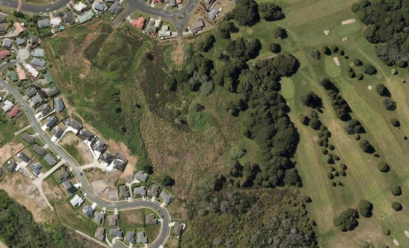 18 Royal Saint Annes Drive, Te Kamo, Whangārei - Carousel 1