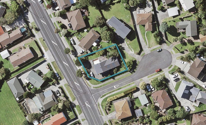 160 Aviemore Drive, Highland Park, Auckland - Carousel 1