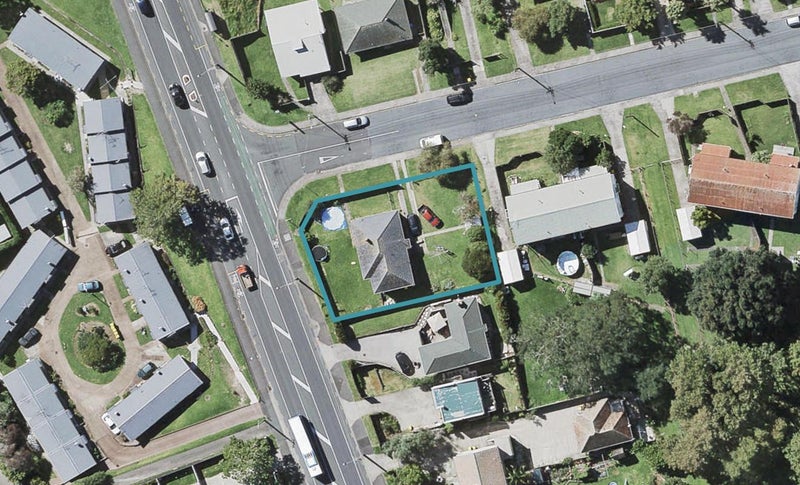 114 Lake Road, Belmont, Auckland - Carousel 1