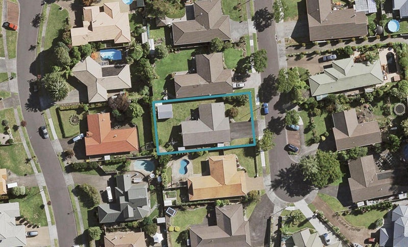 34 Perotti Place, Conifer Grove, Takanini - Carousel 1