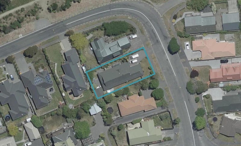 269 Queenspark Drive, Parklands, Christchurch - Carousel 1