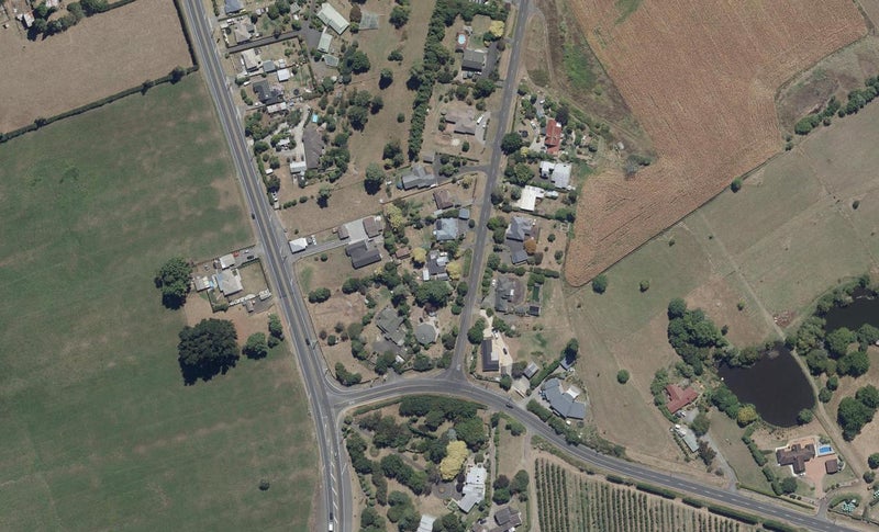 754 Peacockes Road, Rukuhia, Hamilton - Carousel 1