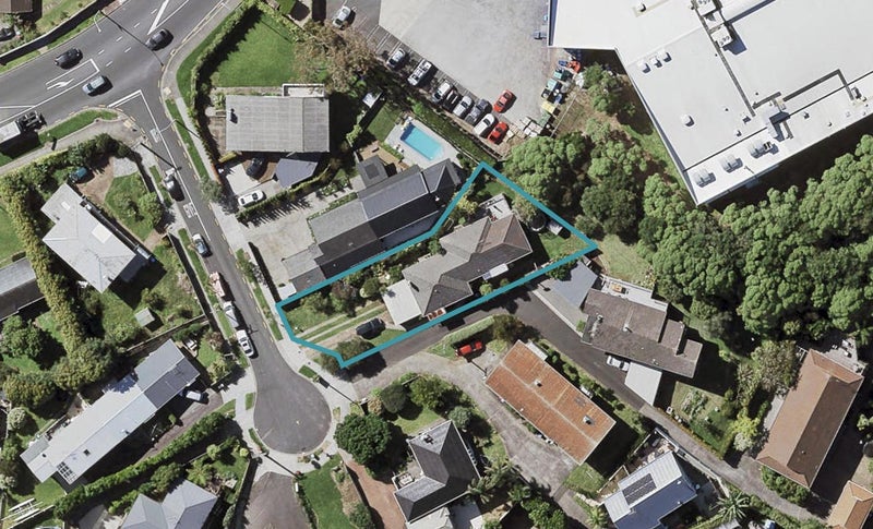 6 Colenso Place, Mission Bay, Auckland - Carousel 1