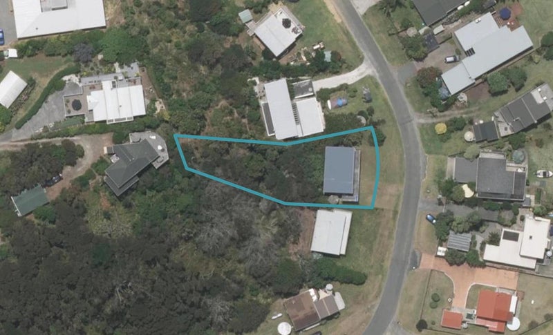 36 Lincoln Street, Mangawhai Heads, Mangawhai - Carousel 1