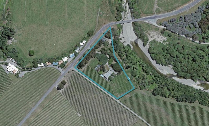 124 Ponatahi Road, Martinborough - Carousel 1