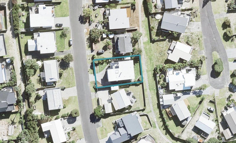 19 Day Dawn Crescent, Warkworth - Carousel 1