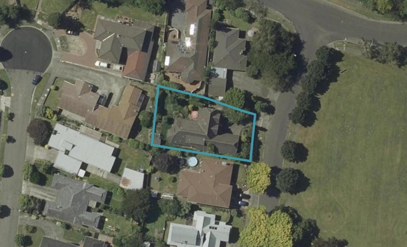 2 Hind Place, Hokowhitu, Palmerston North - Carousel 1