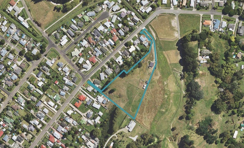 99 Valley Road, Mangapapa, Gisborne - Carousel 1