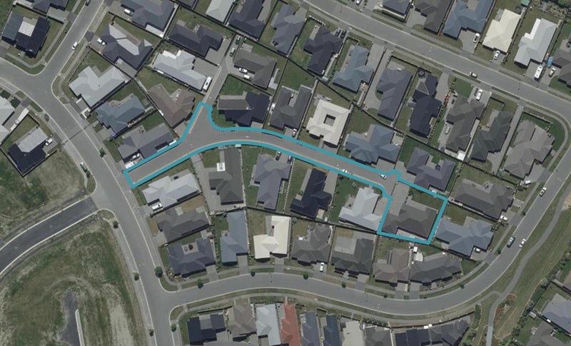 12 Conie Glen Lane, Broomfield, Christchurch - Carousel 1