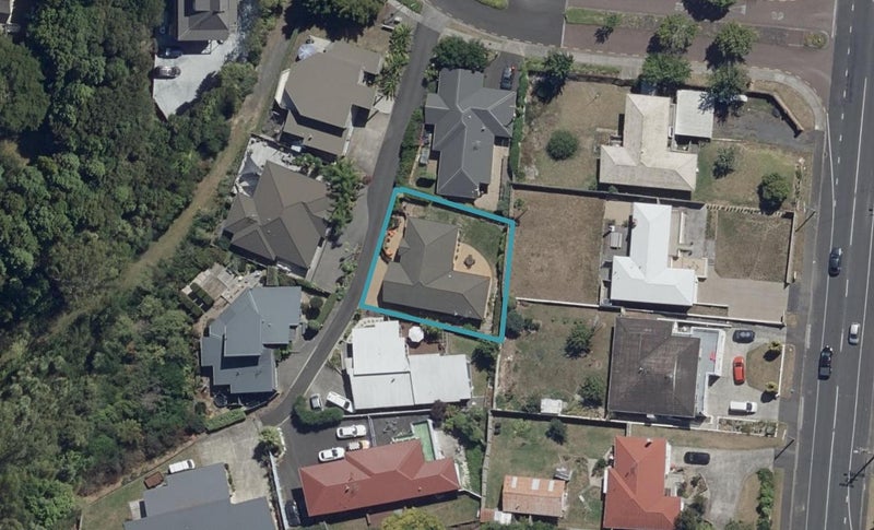 5A Greenfield Drive, Western Heights, Hamilton - Carousel 1