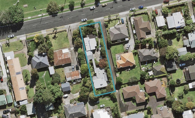 1/7 Mcintyre Road, Mangere Bridge, Auckland - Carousel 1