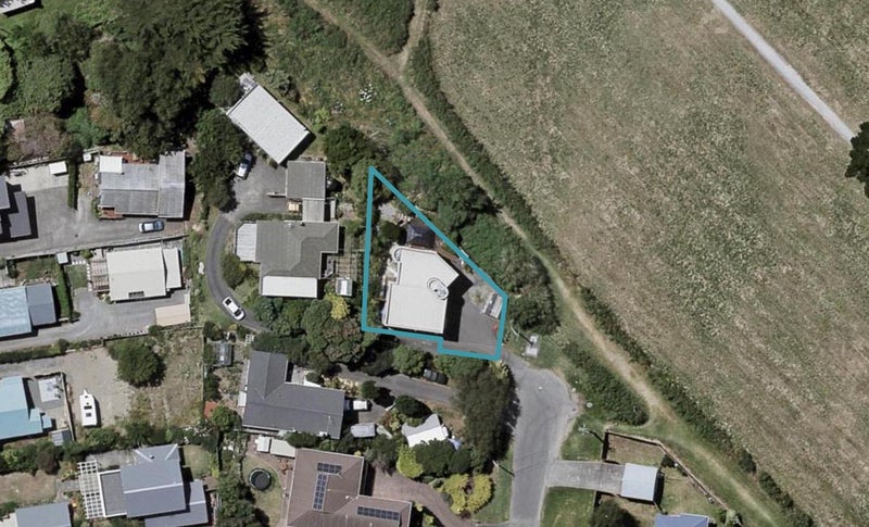 145 Matatua Road, Raumati Beach, Paraparaumu - Carousel 1