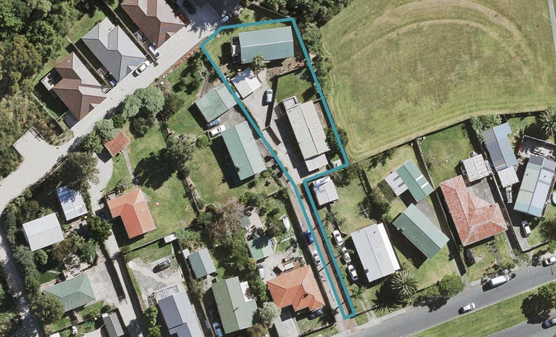 62 Universal Drive, Henderson, Auckland - Carousel 1