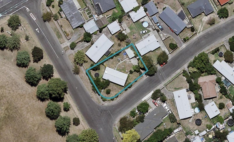1 Walton Place, Flaxmere, Hastings - Carousel 1
