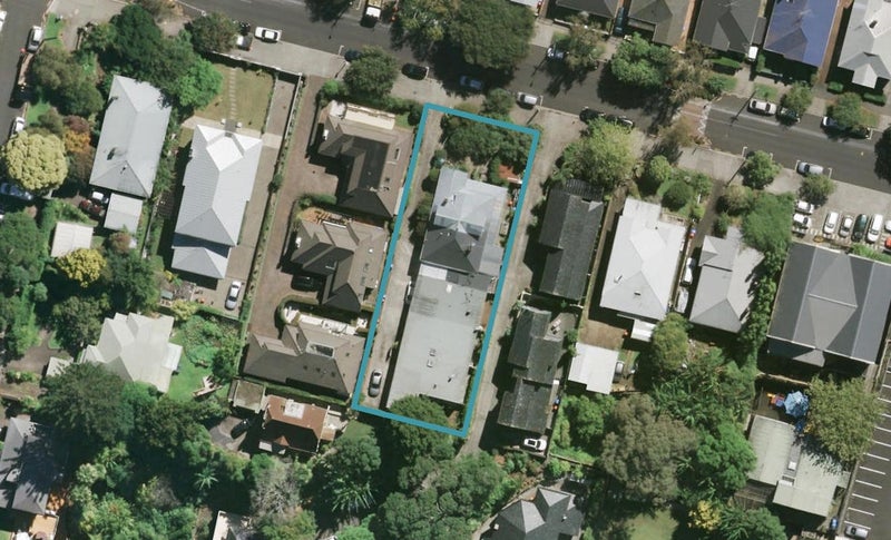 14C Seccombes Road, Epsom, Auckland - Carousel 1
