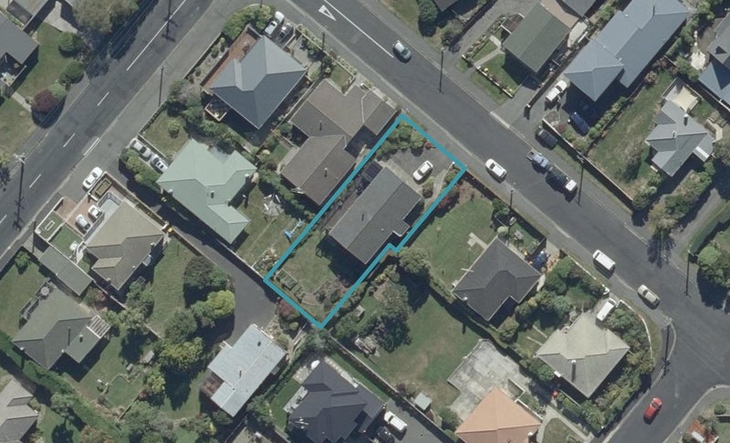 61 Scobie Road, Waverley, Dunedin - Carousel 1