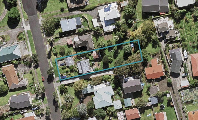 7 Scott Avenue, Mangere Bridge, Auckland - Carousel 1