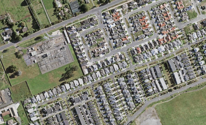 39 Kotuku Crescent, Takanini, Auckland - Carousel 1
