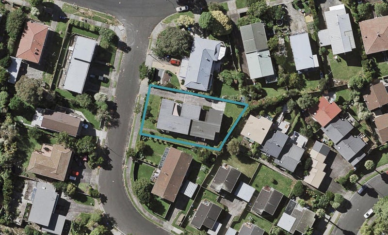 1/4 Cotton Street, St Johns, Auckland - Carousel 1