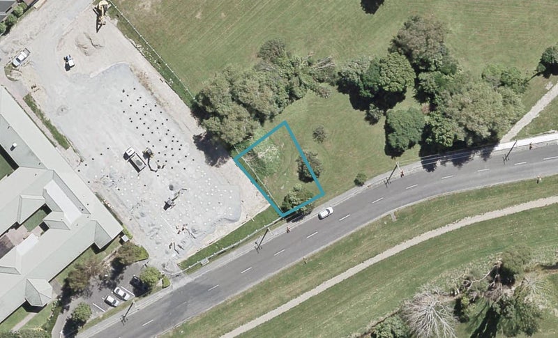 26 Manor Park Road, Manor Park, Lower Hutt - Carousel 1