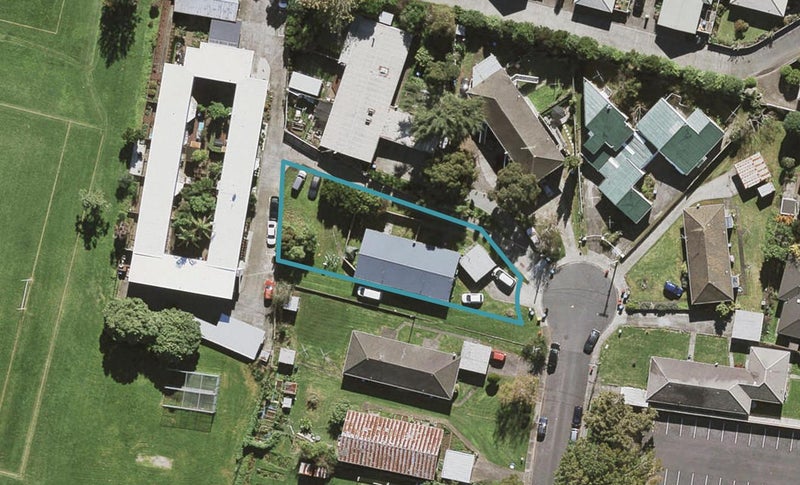 1/40 Korma Road, Royal Oak, Auckland - Carousel 1