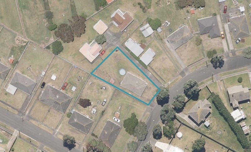 24 Maire Street, Gonville, Whanganui - Carousel 1