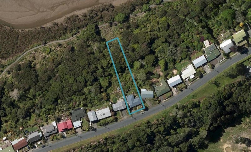 34 George Point Road, Onerahi, Whangarei - Carousel 1