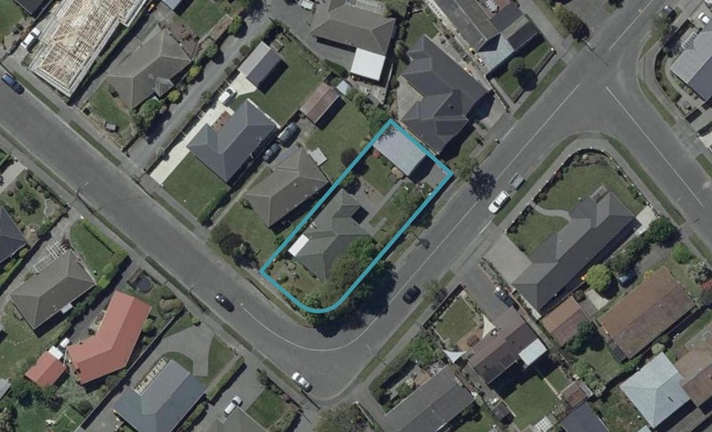 4 Palmside Street, Somerfield, Christchurch - Carousel 1