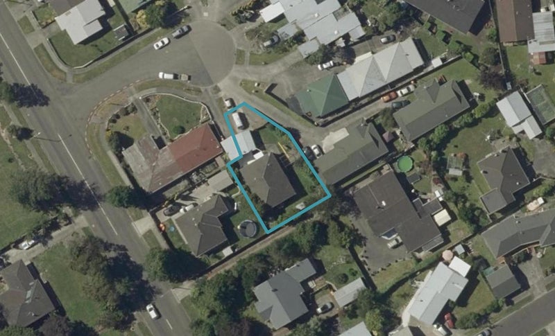 22 Westmere Place, Takaro, Palmerston North - Carousel 1