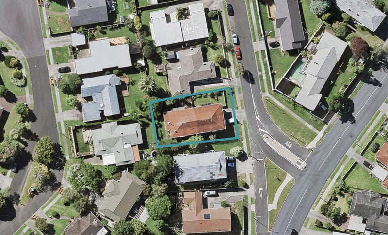 1/41 Galvan Avenue, Sunnyhills, Auckland - Carousel 1