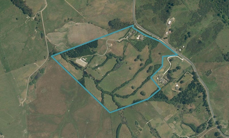 375 Whitehills Road, Silverdale - Carousel 1