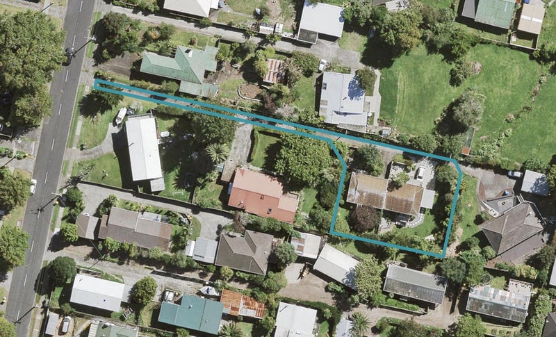 1/64B Woodglen Road, Glen Eden, Auckland - Carousel 1