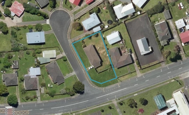 2 Exeter Street, Raumanga, Whangarei - Carousel 1