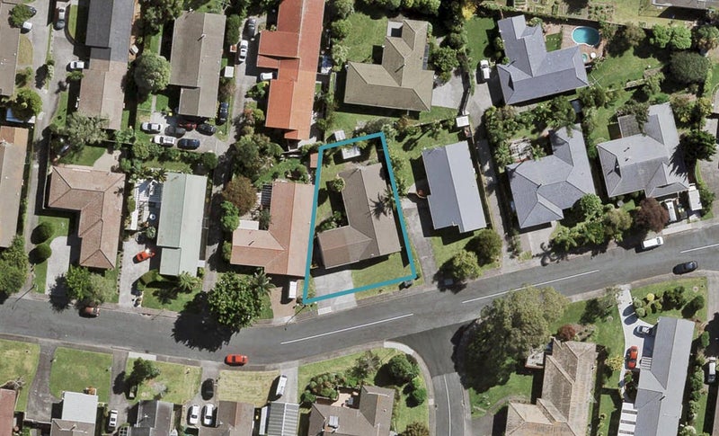 18 Ti Nana Crescent, Henderson, Auckland - Carousel 1