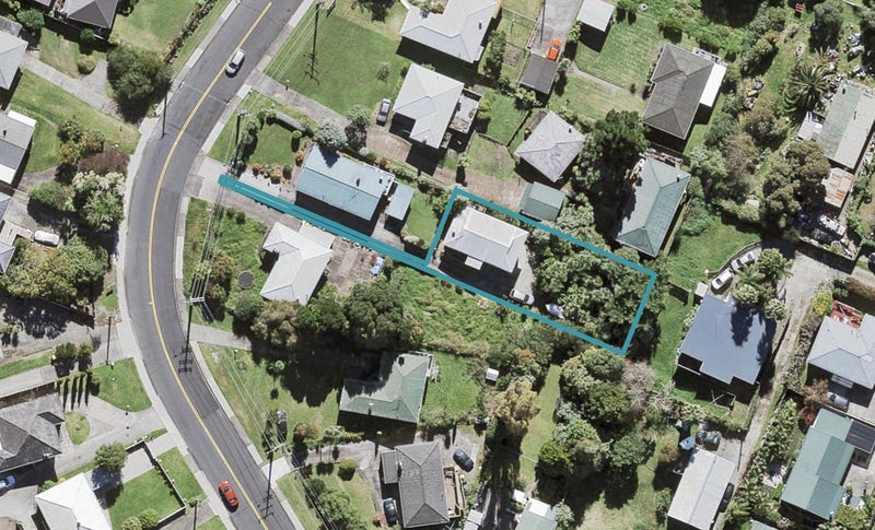 9A Kelwyn Road, Kelston, Auckland - Carousel 1