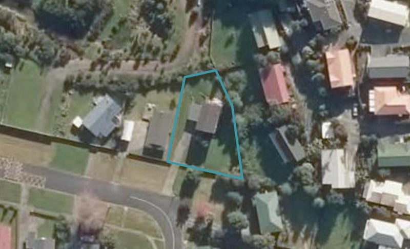 2 Ngaio Street, Onerahi, Whangarei - Carousel 1