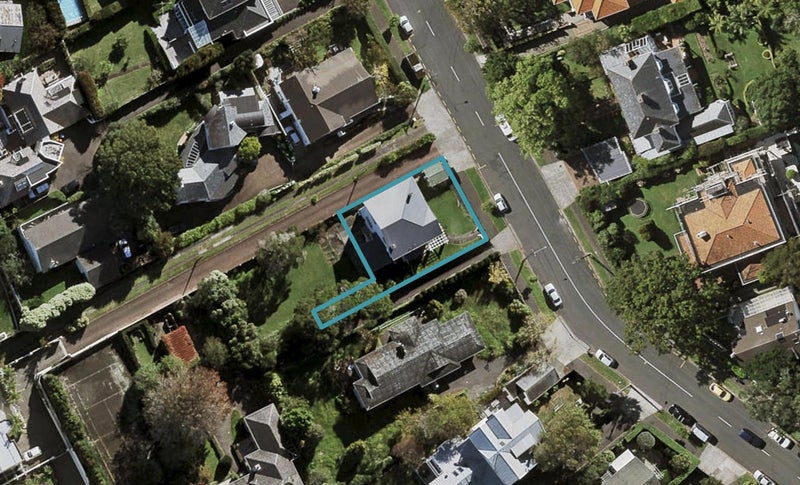 32 Upland Road, Remuera, Auckland - Carousel 1