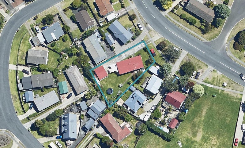 24 Topaz Drive, Papamoa Beach, Papamoa - Carousel 1