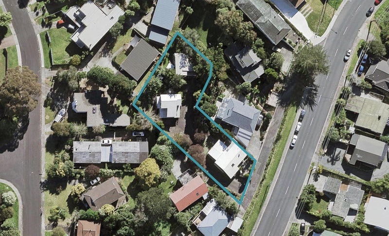 2/111 Manuka Road, Bayview, Auckland - Carousel 1
