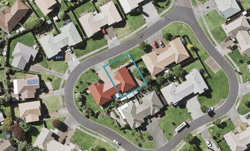 6 Fernbrook Close, Burswood, Auckland - Carousel 1