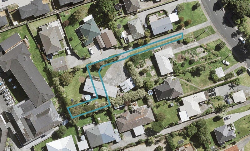 5/49 Sunnyside Road, Sunnyvale, Auckland - Carousel 1