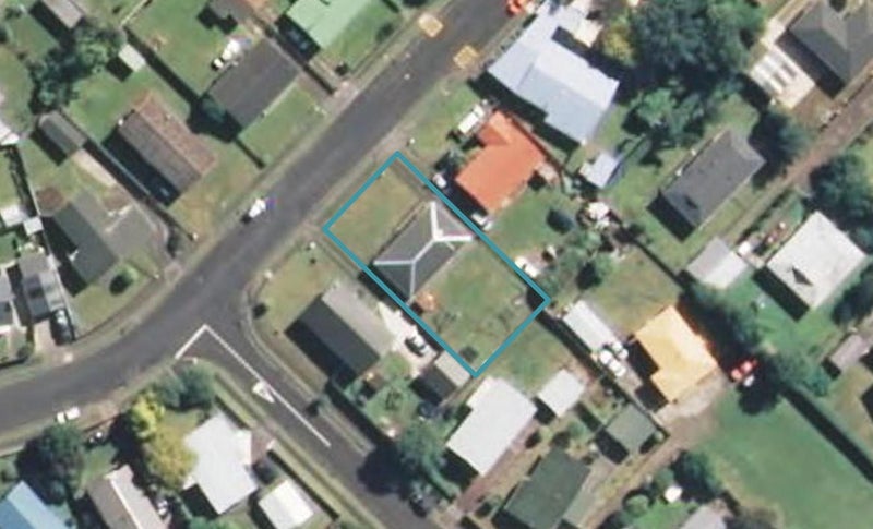 22 Koromiko Avenue, Hawera - Carousel 1