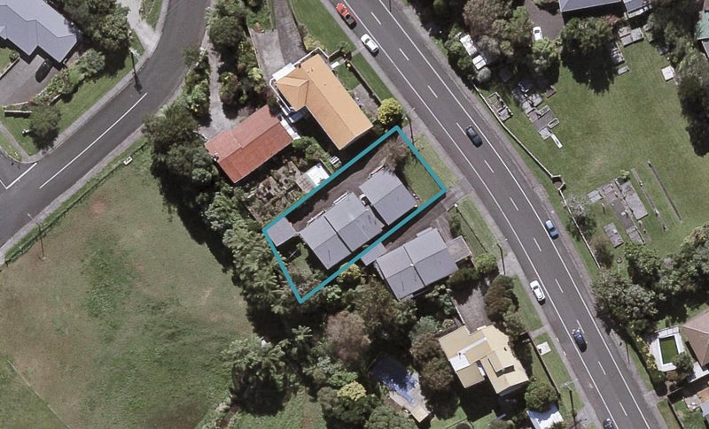 1/302 Tukapa Street, Hurdon, New Plymouth - Carousel 1