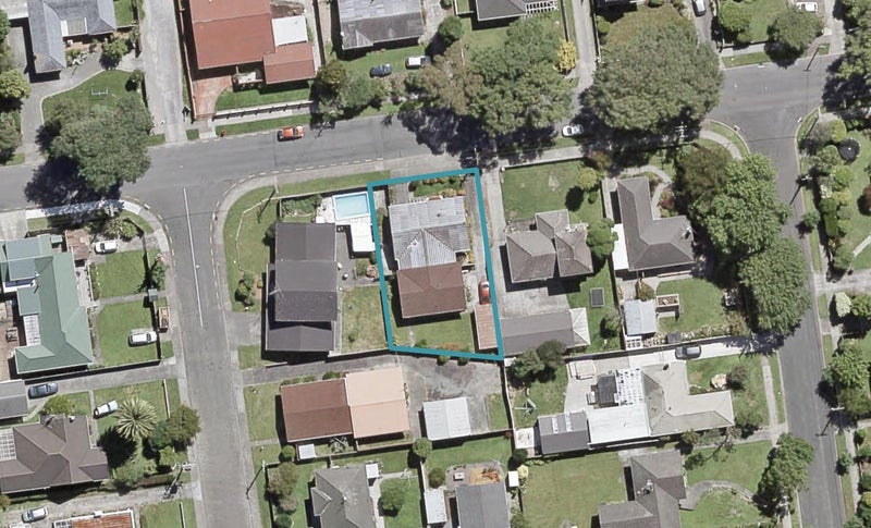 2/63 Mcleod Street, Elderslea, Upper Hutt - Carousel 1