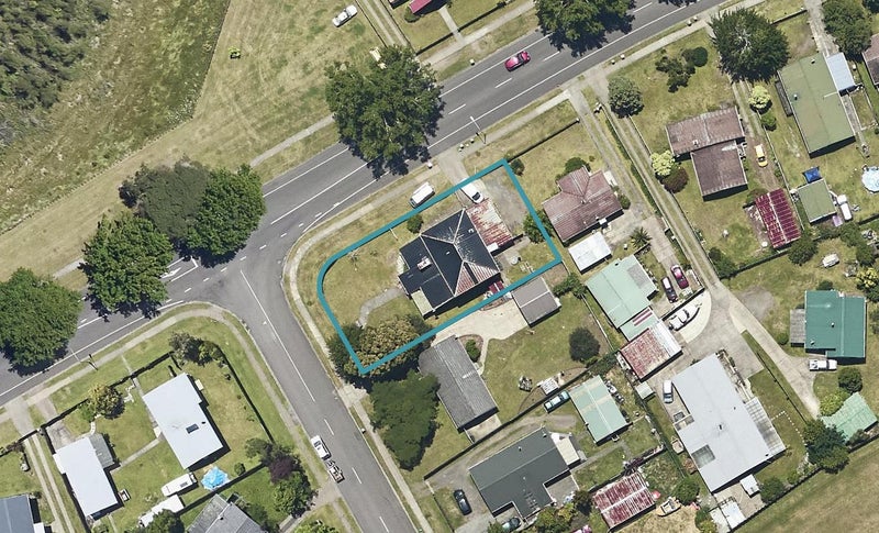 2 Peter Lippa Drive, Kawerau, Kawerau - Carousel 1